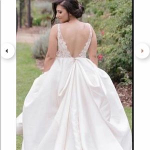 Lazaro 3658 wedding dress